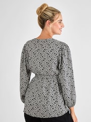 JoJo Maman Bébé Long Sleeve Printed Maternity Blouse - Imagen 2 de 4