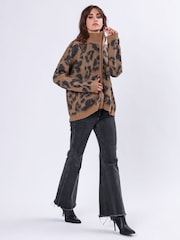 Religion Natural Natural Oversized Zip Up Maximum Cardigan in Leopard Print Jaquard Knit - Image 2 of 6