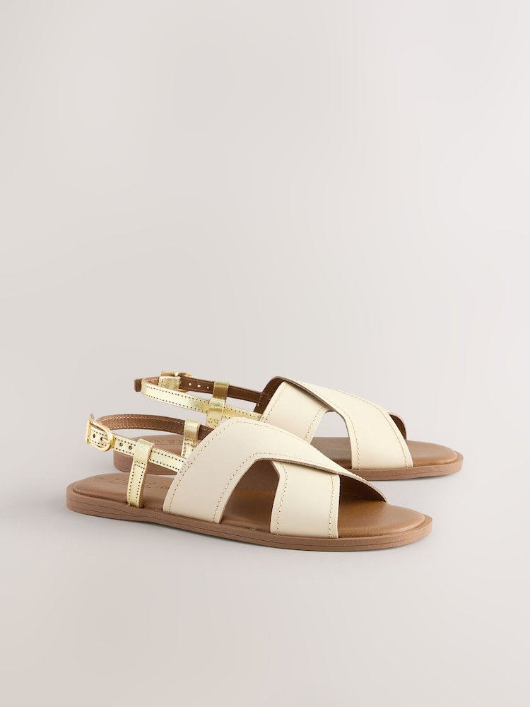 Kremowa skóra - Forever Comfort® Stitched Slingback Sandals - Image 6 of 9