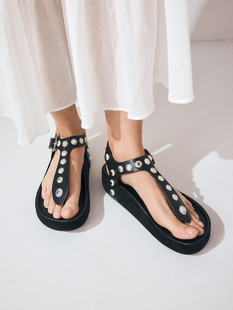 Black Western Studded Toe Thong Footbed Sandals - Image 2 of 10