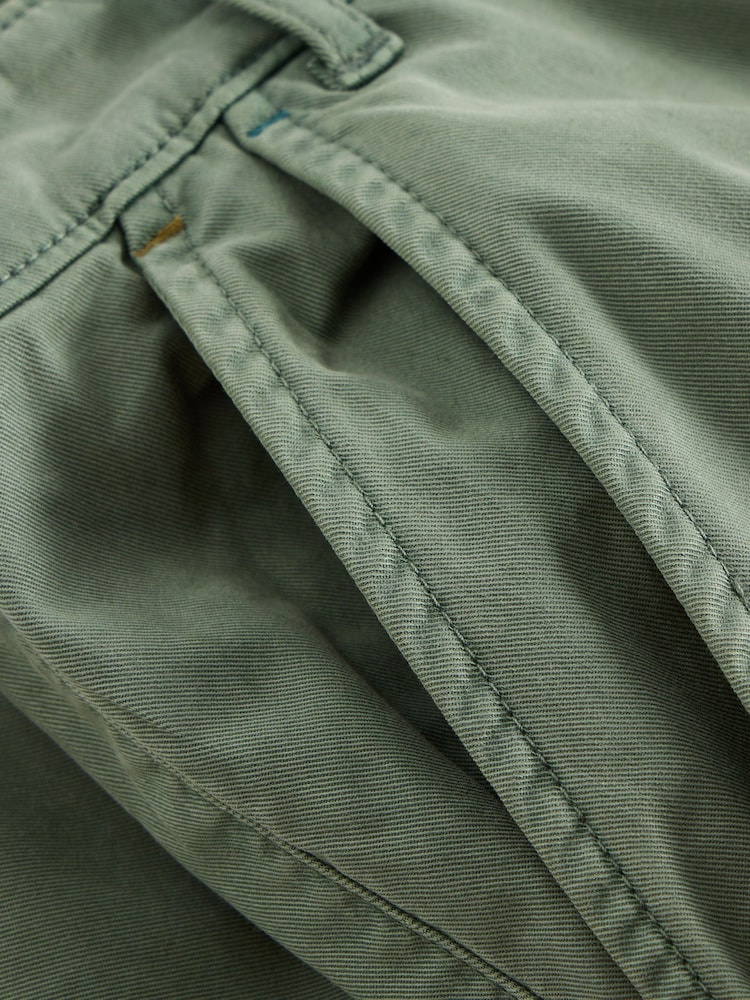 White Stuff Green Everleigh Cargo Trousers - Image 6 of 6