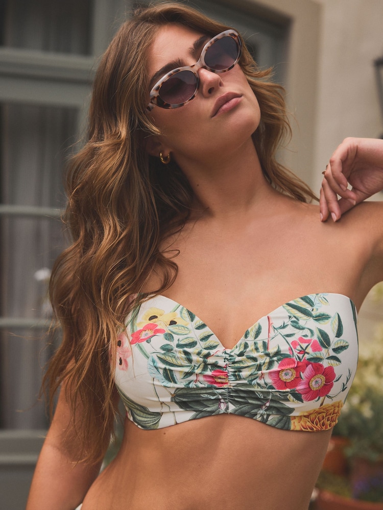 Kolekcija Kew brez Cream rožast vzorec - Zgornji del bikinija brez naramnic s kostjo - Slika 1 iz 9 Kolekcija Kew brez Cream rožast vzorec - Zgornji del bikinija brez naramnic s kostjo - Slika 1 iz 9