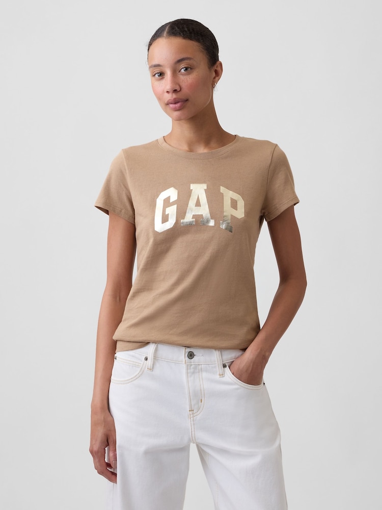 Gap Tan/Gold Logo Short Sleeve T-Shirt - Image 1 of 5 Gap Tan/Gold Logo Short Sleeve T-Shirt - Image 1 of 5