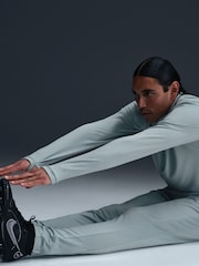 Nike Grey Academy Dri-FIT Training Joggers - Image 5 of 6