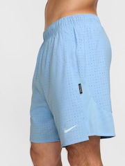 Nike Physic Blue Dri-FIT Breathe 7 inch Challenger 2 in 1 Running Shorts - Image 3 of 4