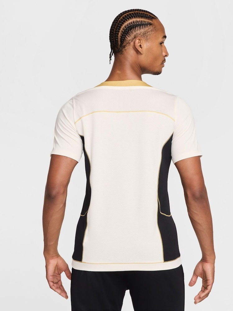 Nike White Strike Training T-Shirt - Image 2 of 4