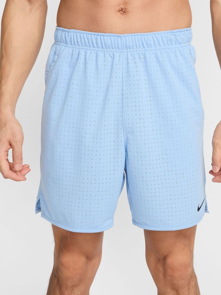 Nike Physic Blue Breathe Totality 7 Inch Training Shorts - Image 2 of 8
