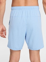 Nike Physic Blue Breathe Totality 7 Inch Training Shorts - Image 3 of 8