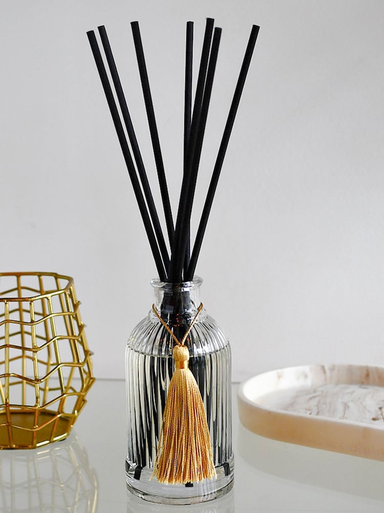Made by Zen Riad Collection Reed Diffuser Smoked Amber And Wood - Image 2 of 3