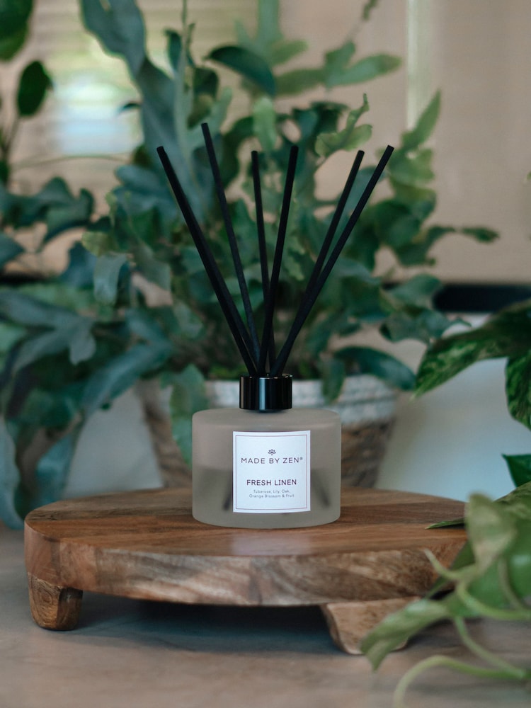 Made by Zen Signature Reed Diffuser Fresh Linen - Image 2 of 3