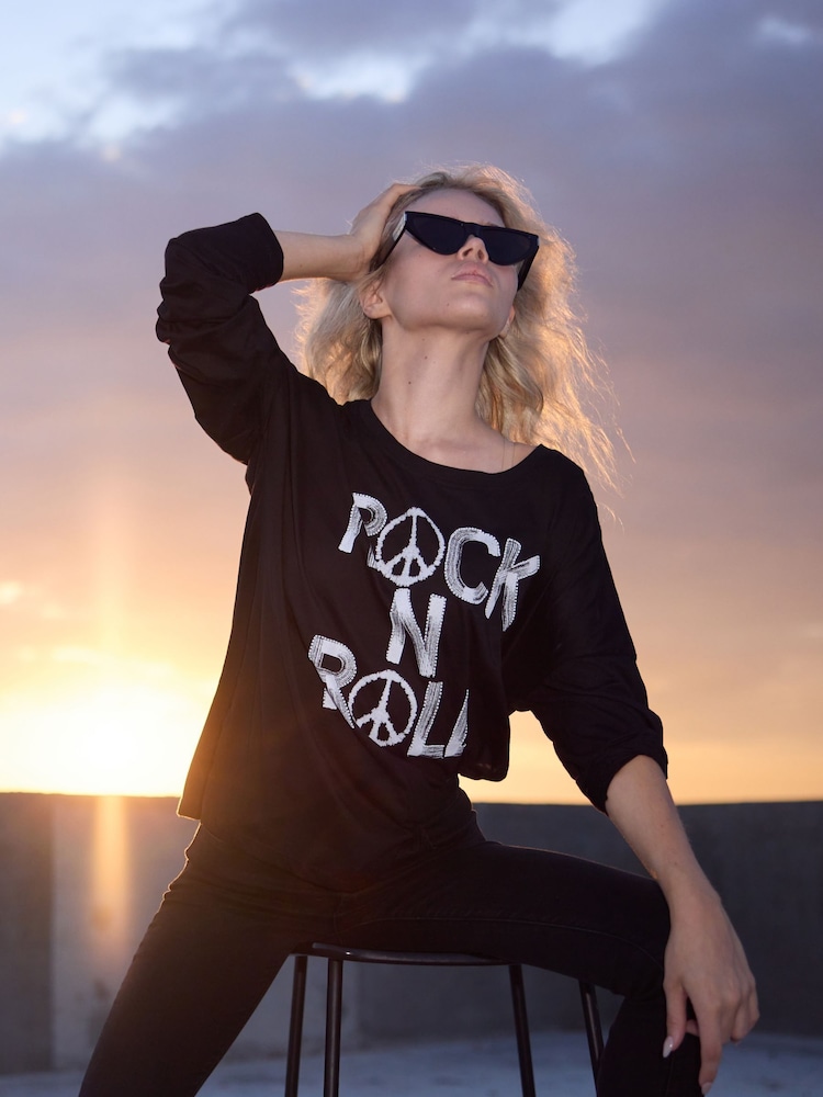 رداء علوي Devotion من القطن 100% بكُم طويل مزيّن بعبارة Rock N Roll من Religion - صورة 2 من 6