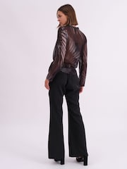 Religion Infinity Wrap Top With Tie Front in Hand-Painted Prints - Imagen 3 de 6