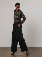 Religion Green Batwing Sleeve V-Neck Blouse With Leaf Motif and Beaded Embroidery - Image 4 of 6
