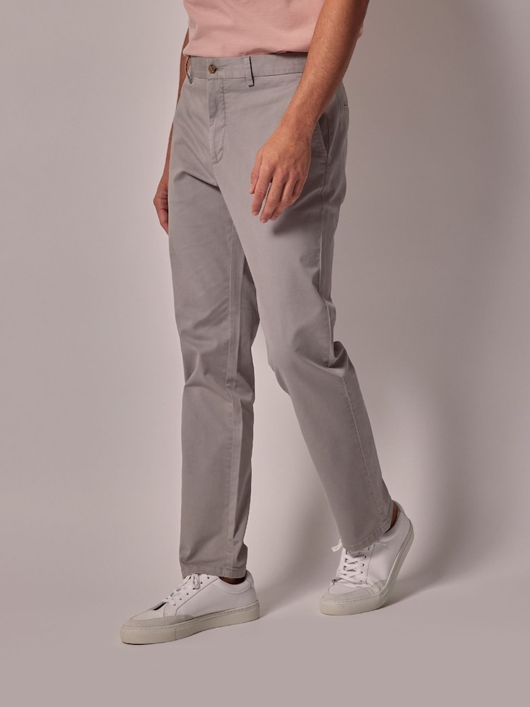 Hawes & Curtis Grey Garment Dyed Cotton Stretch Chinos - Imagen 1 de 4