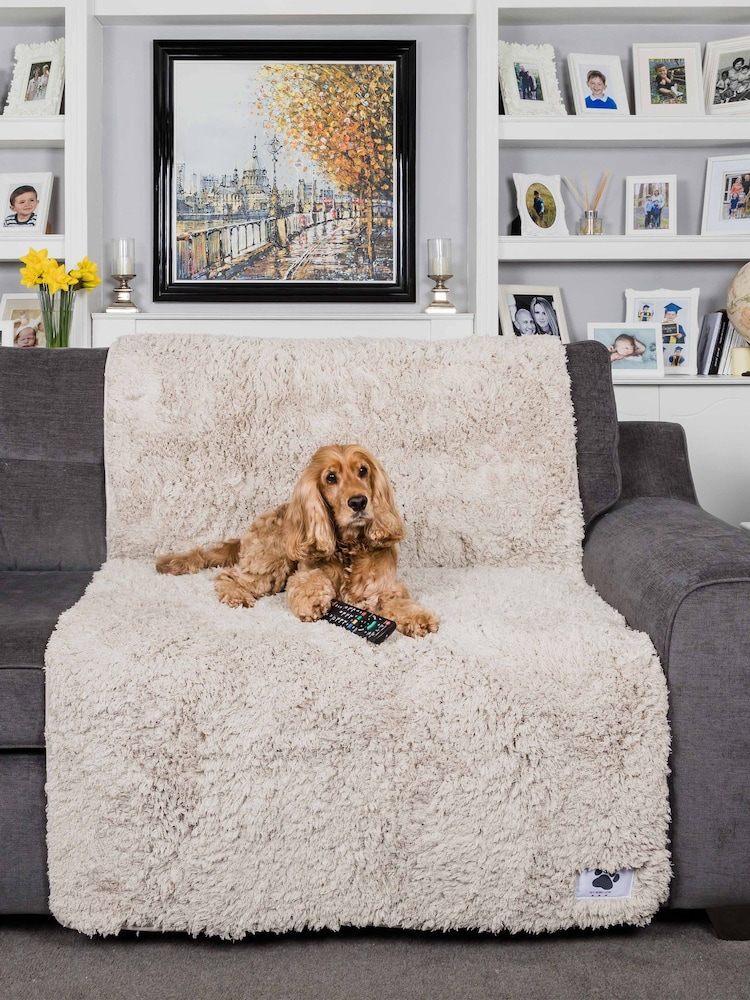 Pet Rebellion Cream Cover Comfy For The Sofa Floor Pet Cover - Image 1 of 1 Pet Rebellion Cream Cover Comfy For The Sofa Floor Pet Cover - Image 1 of 1