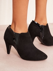 Friends Like These Mid Heel Faux Leather Suede Mix Shoe Boots - صورة 2 من 5