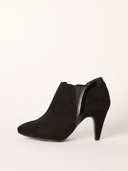 Friends Like These Mid Heel Faux Leather Suede Mix Shoe Boots - صورة 5 من 5