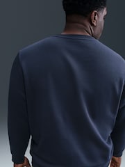 Obsidian Navy - Nike Club Sweatshirt mit Rundhalsausschnitt - Bild 6 von 10