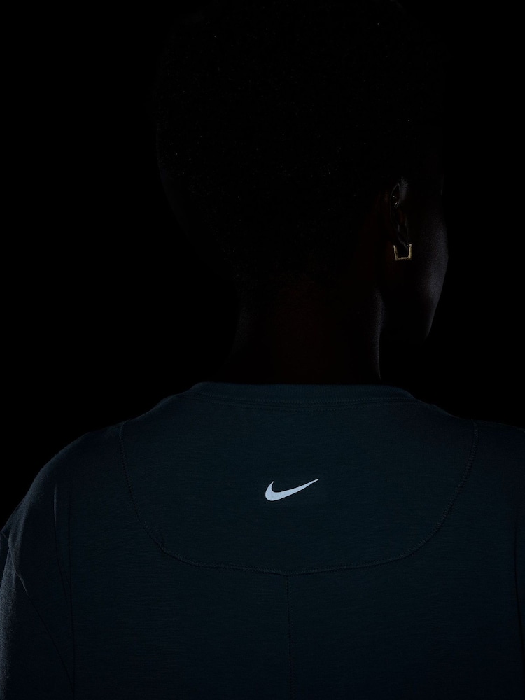 Nike Smokey Blue Dri-Fit One Relaxed Short Sleeve Top - Image 4 of 4