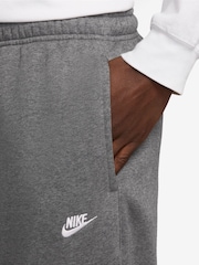 Темно-серый меланжевый - Флисовые спортивные брюки Nike Club - Изображение 3 из 3