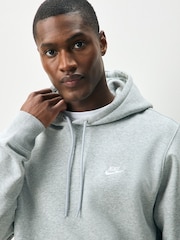 Dunkelgrau meliert - Nike Club Kapuzensweatshirt - Bild 4 von 4
