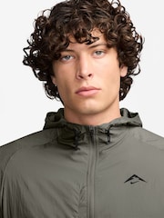 Nike Light Army Trail Aireez Running Jacket - Image 3 of 3