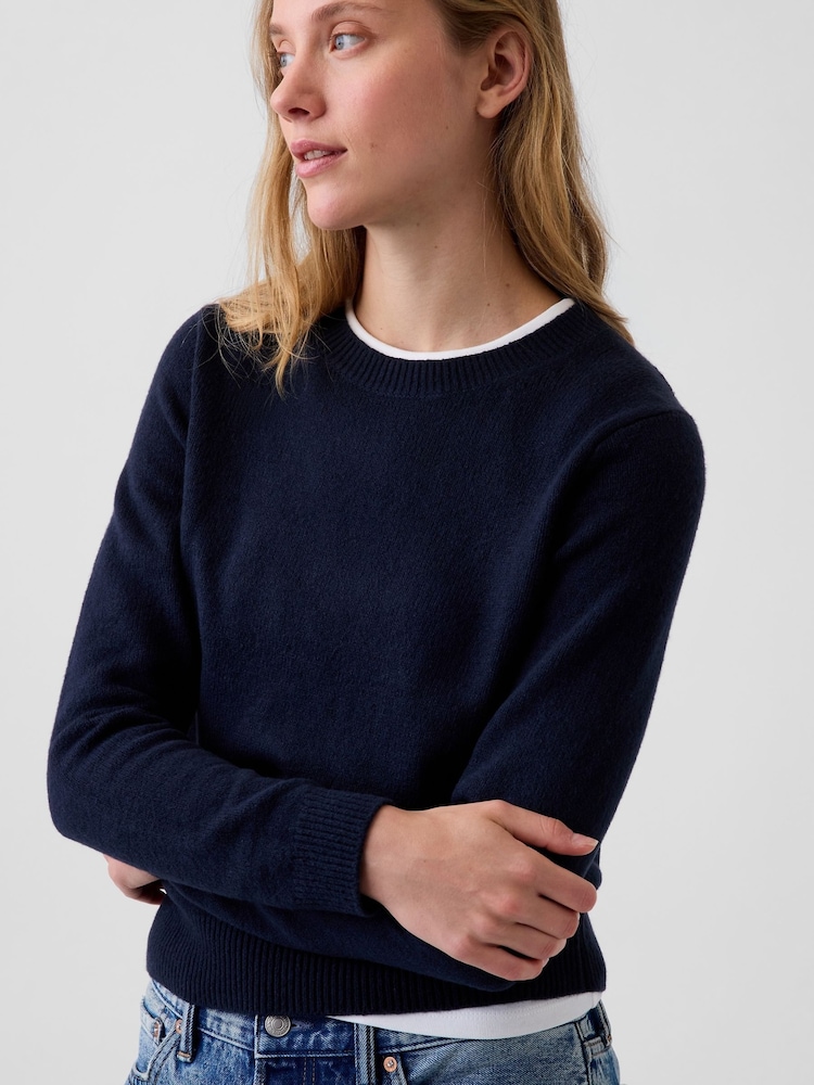 Gap Navy CashSoft Crew Jumper - Image 4 of 4 Gap Navy CashSoft Crew Jumper - Image 4 of 4
