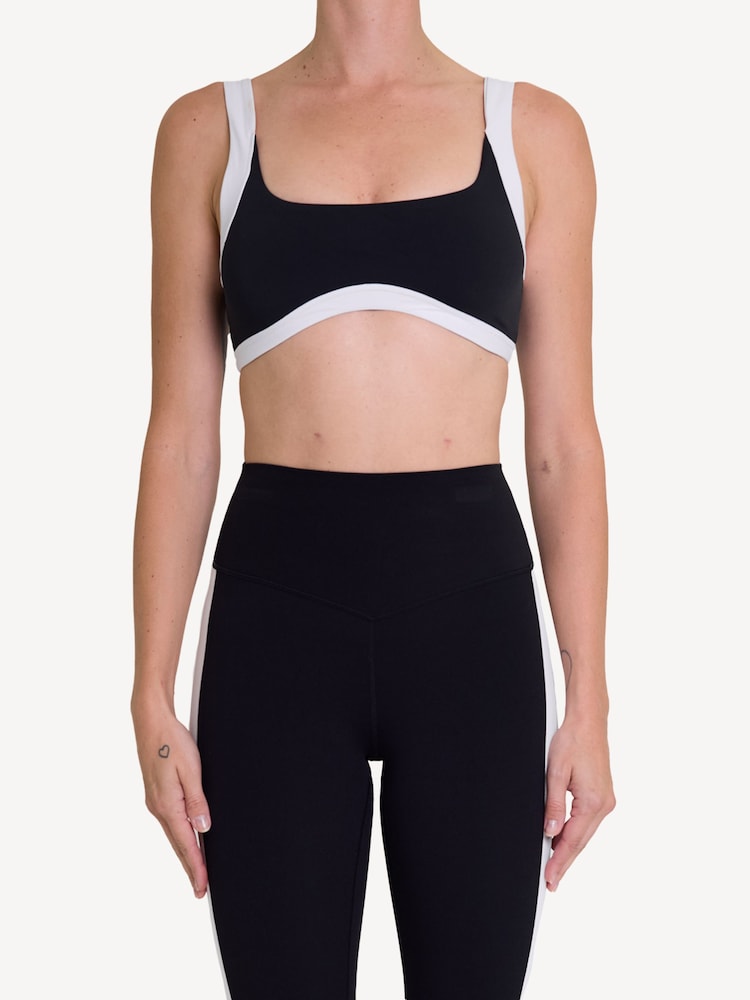P.E Nation Black Vivid Sports Bra - Image 5 of 5 P.E Nation Black Vivid Sports Bra - Image 5 of 5
