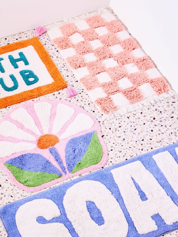 Oliver Bonas Pink Chequerboard Bath Mat - Image 4 of 4