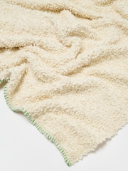 Oliver Bonas Cream Vivo Boucle Throw - Image 4 of 5