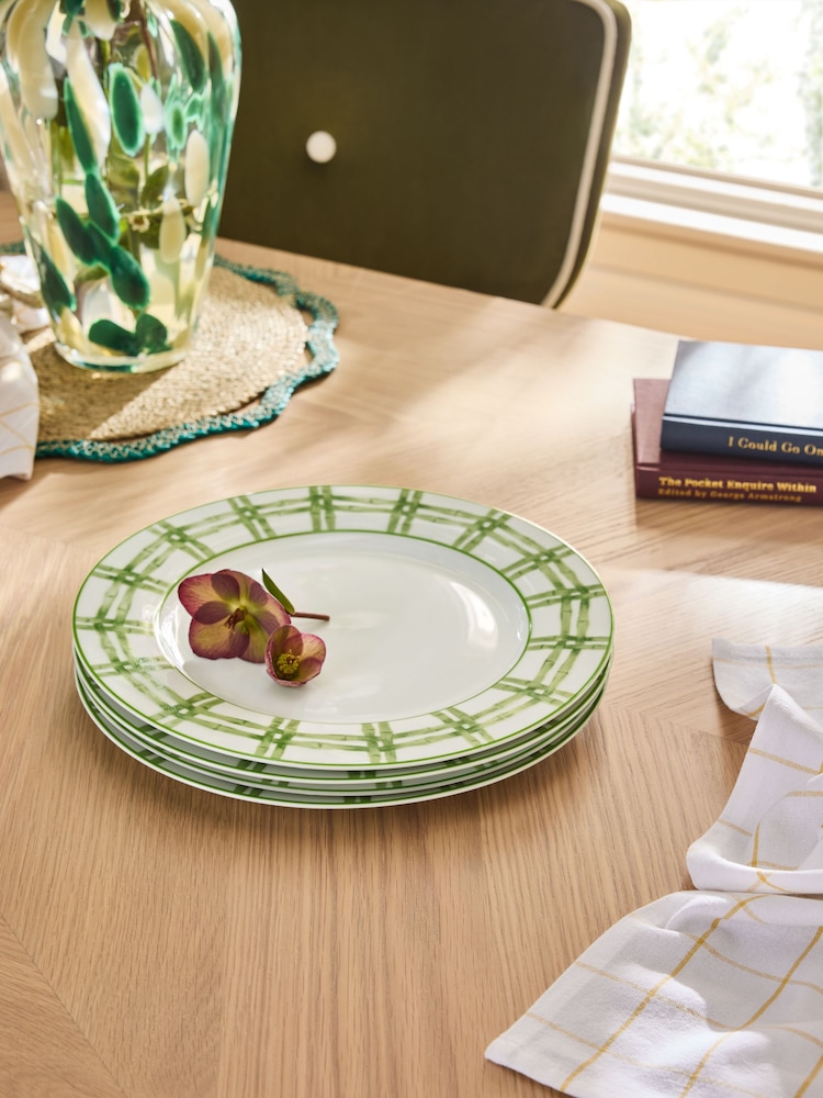 Nina Campbell Set of 4 Green/White Bamboo Dinner Plates - Image 1 of 4 Nina Campbell Set of 4 Green/White Bamboo Dinner Plates - Image 1 of 4