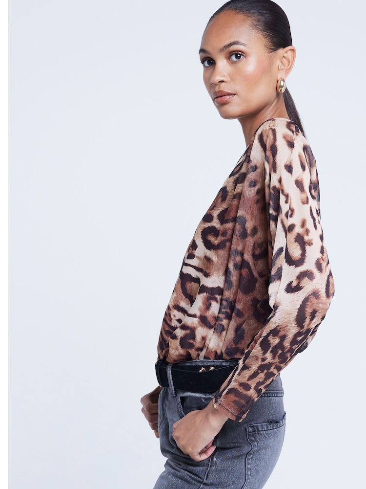 River Island Brown Long Sleeve Leopard Print Batwing Bodies - Image 2 of 4 River Island Brown Long Sleeve Leopard Print Batwing Bodies - Image 2 of 4