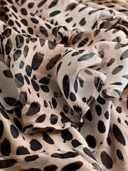 Rixo Animal Amelle Tulip Print Tiered Maxi Dress - Image 8 of 8
