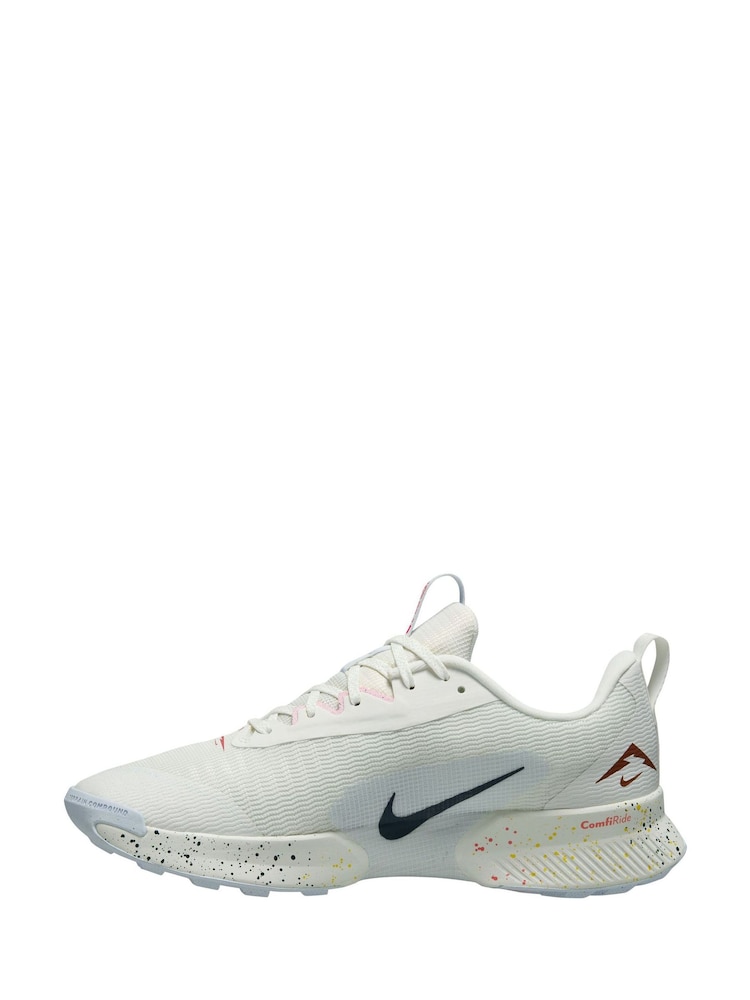 Nike White Juniper Trail 3 Running Trainers - Image 2 of 5