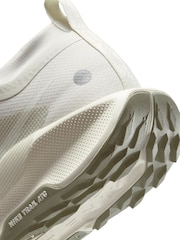 Nike Grey Pegasus Trail 5 GORETEX Running Trainers - Image 11 of 12