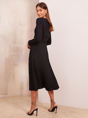 Friends Like These – Tailored-Fit-Midikleid mit abstrakter Schnalle - Bild 4 von 4