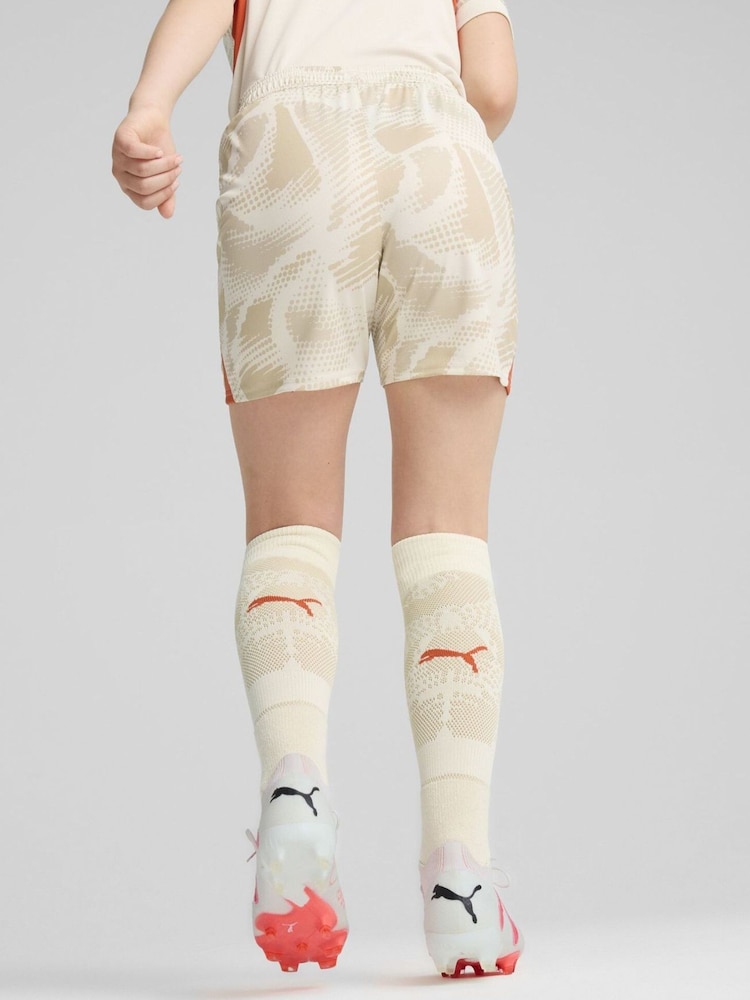 Puma White Kids Manchester City Goalkeeper Shorts 2024-25 - Image 2 of 8 Puma White Kids Manchester City Goalkeeper Shorts 2024-25 - Image 2 of 8