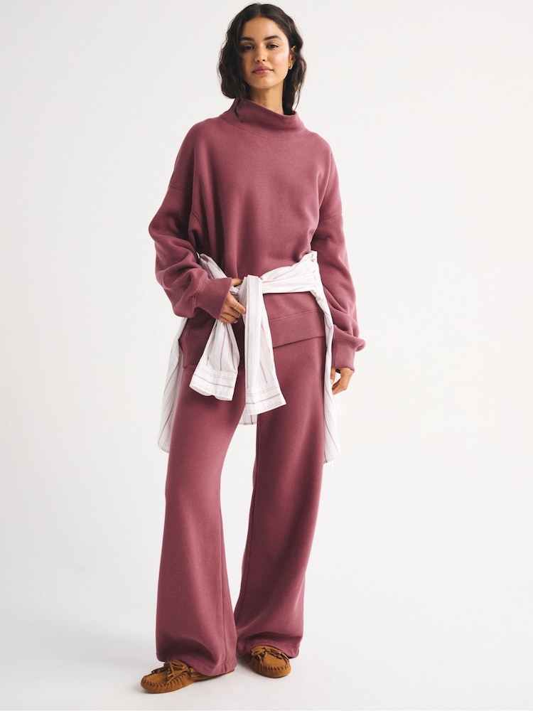 Abercrombie & Fitch Red Exposedd Seam Barrel Joggers - Image 1 of 7