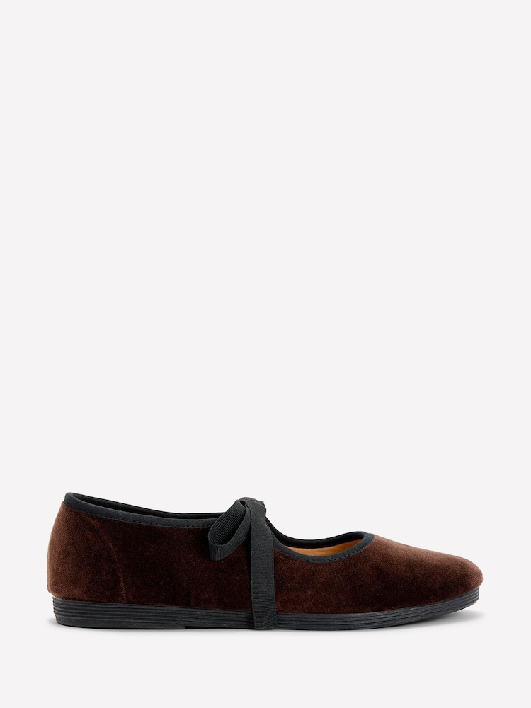 Boden Brown Flexi Tie Mary Janes Shoes - Image 2 of 5