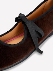 Boden Brown Flexi Tie Mary Janes Shoes - Image 4 of 5