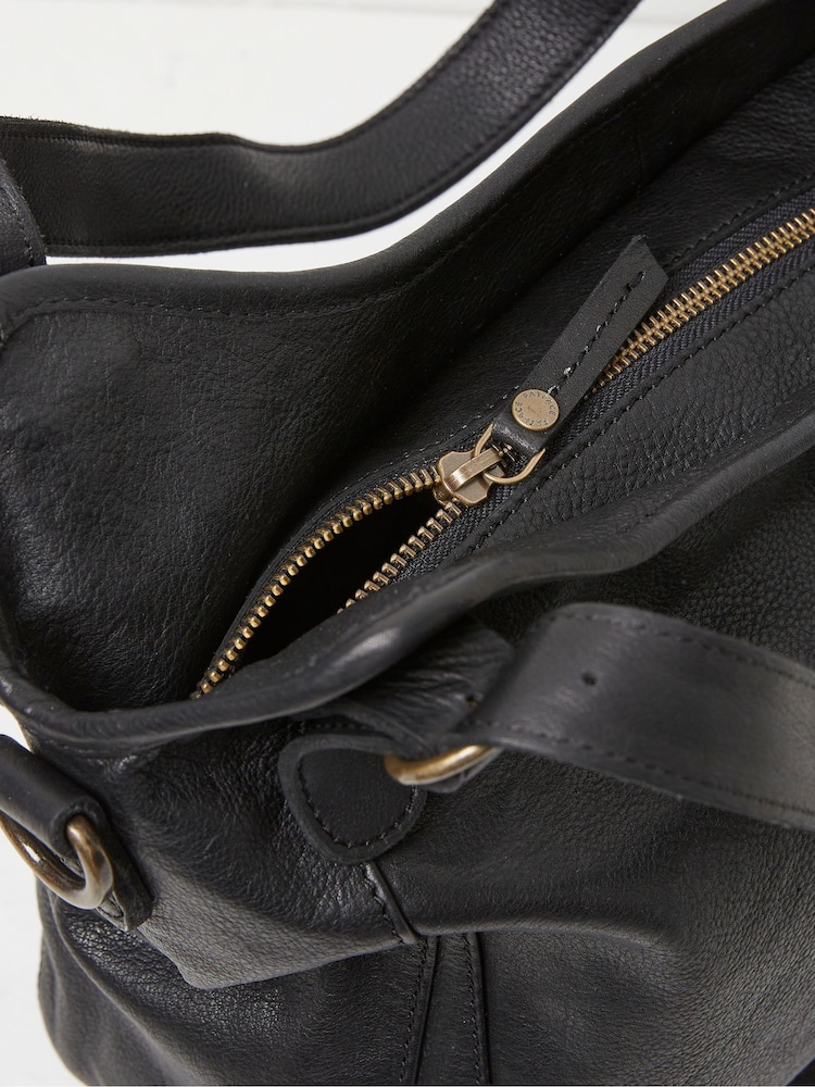 FatFace Tabitha Black Leather Tote Bag - Image 3 of 3