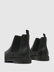 Schuh Dalton Chelsea Boots - Image 4 of 4