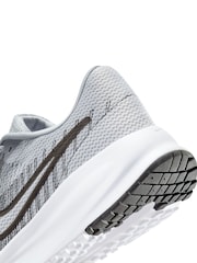Nike Grey/White Run Defy Road Running Trainers - Image 10 of 11