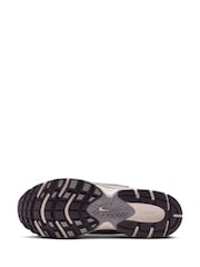 Nike Grey White V5 Runner Trainers - Image 9 of 12