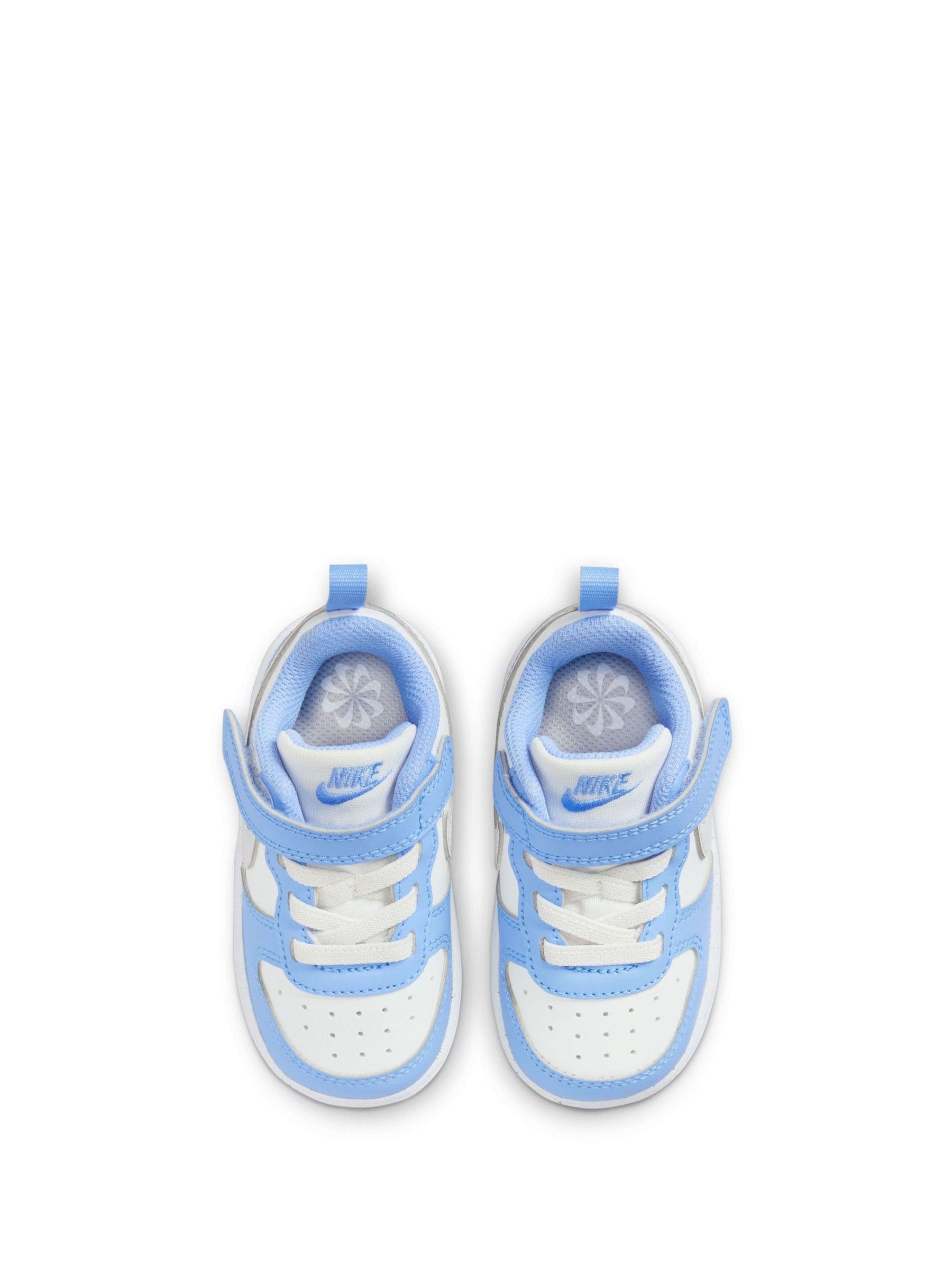white nike baby trainers