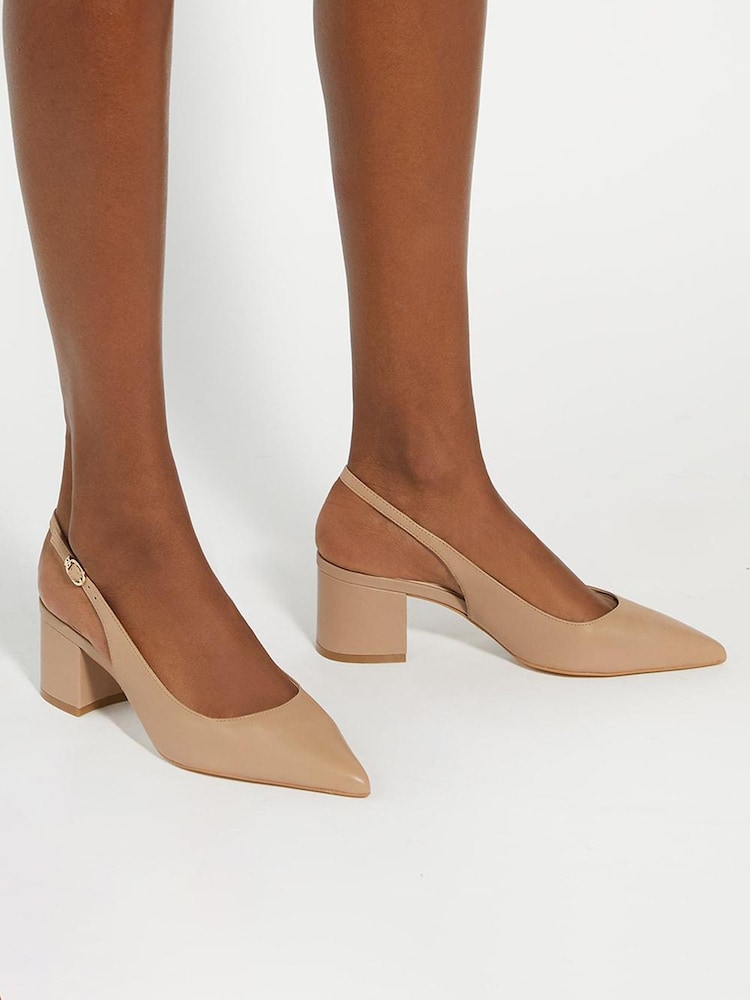 Dune London Compelled Slingback-Schuhe mit spitzer Zehenpartie und Blockabsatz - Bild 1 von 6 Dune London Compelled Slingback-Schuhe mit spitzer Zehenpartie und Blockabsatz - Bild 1 von 6
