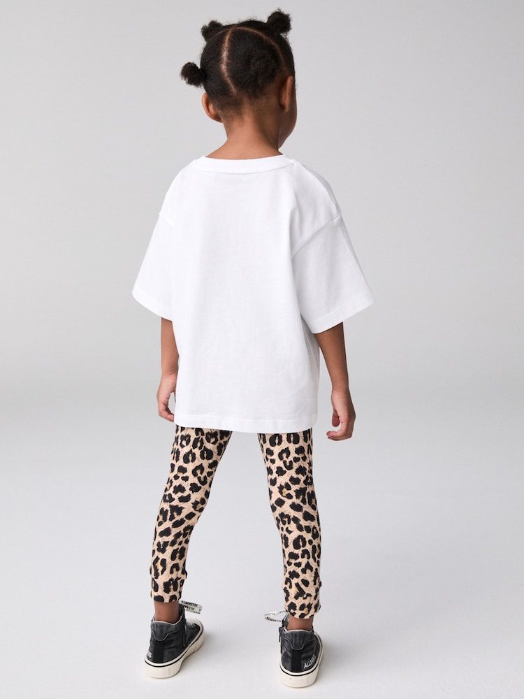 Leopard - smALLSAINTS Oversized Younger Girls Underground T-Shirt and Leggings Set - Bild 2 von 9 Leopard - smALLSAINTS Oversized Younger Girls Underground T-Shirt and Leggings Set - Bild 2 von 9