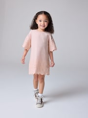 smALLSAINTS Younger Girls Oversized Broderie 100% Cotton T-Shirt Dress - Imaginea 2 din 8