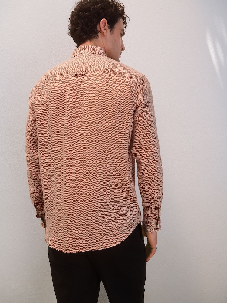Rust Brown - Camisa de manga comprida com estampa exclusiva 100% de linho - Imagem 2 de 7