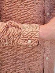 Rust Brown - Camisa de manga comprida com estampa exclusiva 100% de linho - Imagem 5 de 7